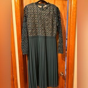 Arabella Pleated Lace Midi Dress Hunter Green - XL